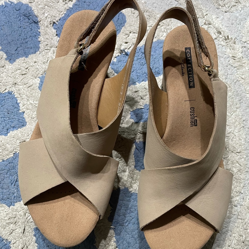 Clarks Annadel Eirwyn Wedge Sandals